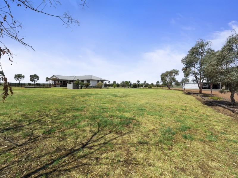 244 Beutel Road, Clifton QLD 4361