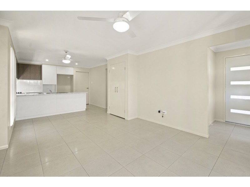 4/34 Mooney Street, Harlaxton QLD 4350