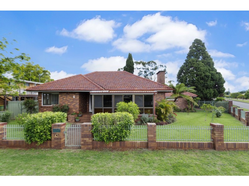 4 Allenby Street, Newtown QLD 4350