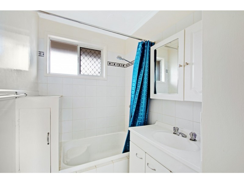 2/200 Mackenzie Street, Rangeville QLD 4350