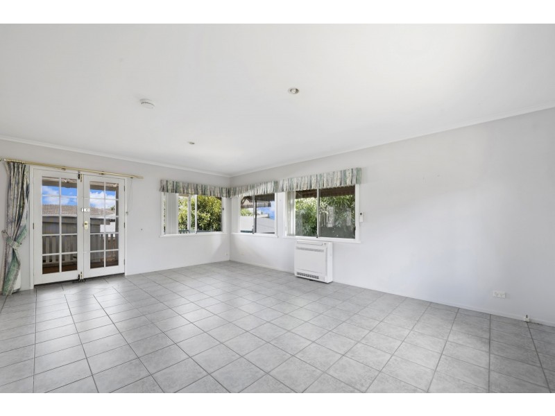 280 West Street, Kearneys Spring QLD 4350