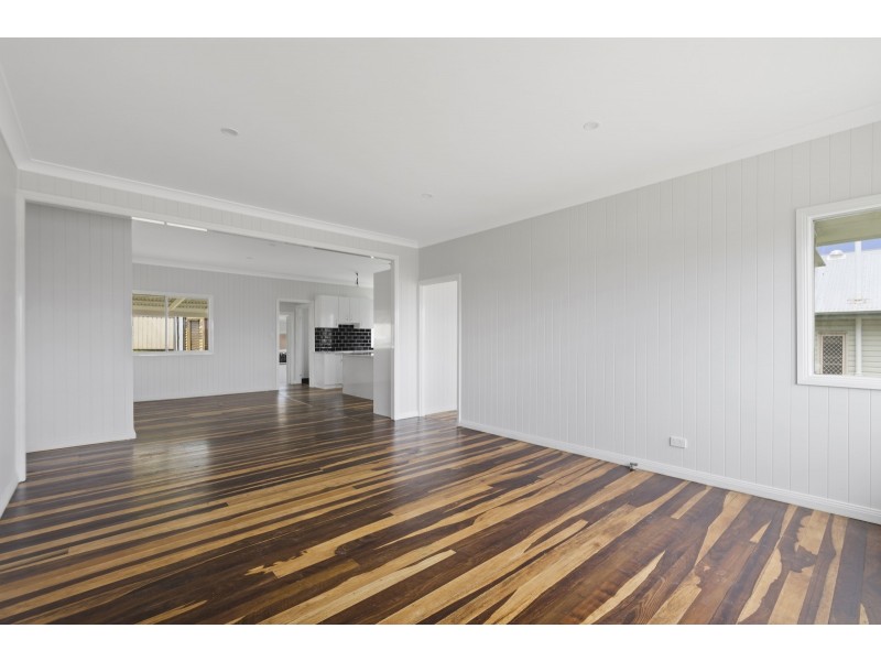 63 Glenvale Road, Newtown QLD 4350