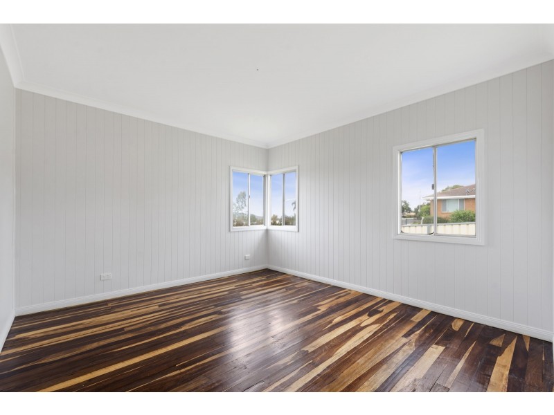 63 Glenvale Road, Newtown QLD 4350