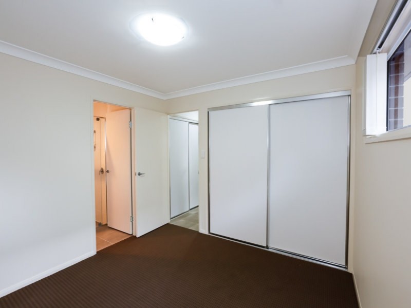 1/3 Harrison Court, Darling Heights QLD 4350
