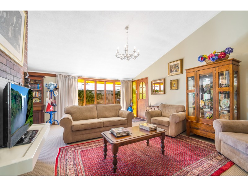 33 Anzac Avenue, Newtown QLD 4350