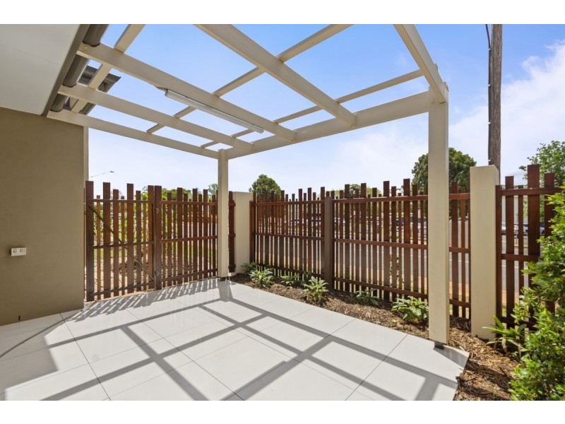 5/27 Yarrow Close, Middle Ridge QLD 4350