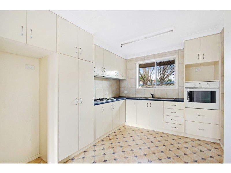 200 Mackenzie Street, Rangeville QLD 4350