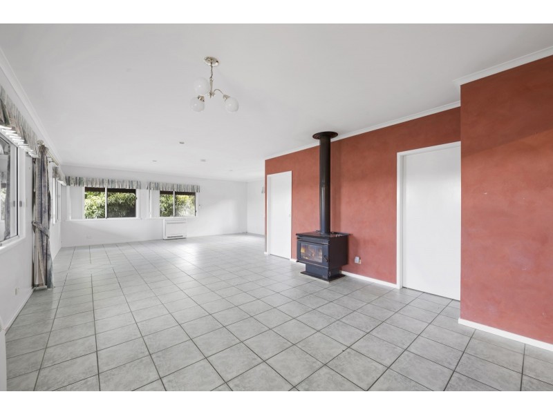 280 West Street, Kearneys Spring QLD 4350