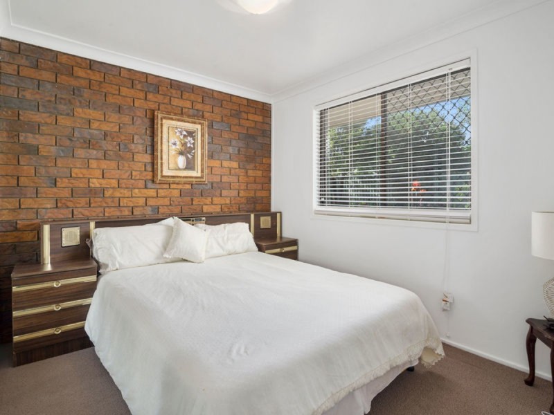 8/1 Whichello Street, Newtown QLD 4350
