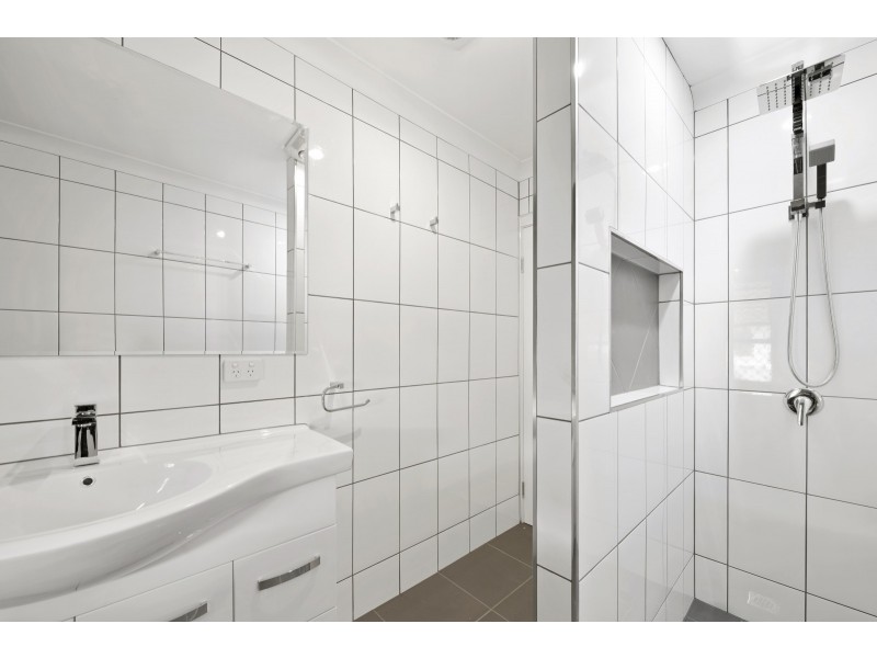 102 James Street, South Toowoomba QLD 4350