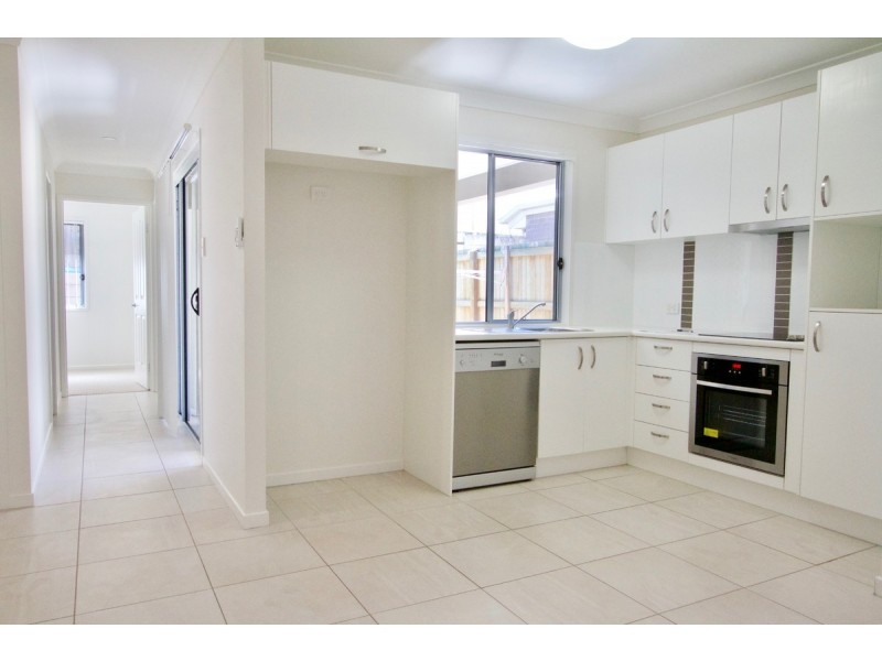 2/5 Ryan Street, Glenvale QLD 4350