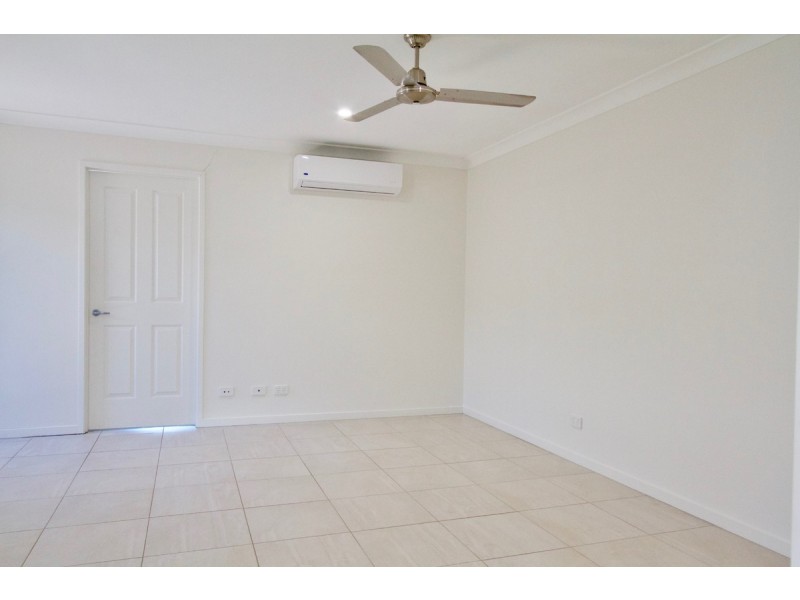 2/5 Ryan Street, Glenvale QLD 4350