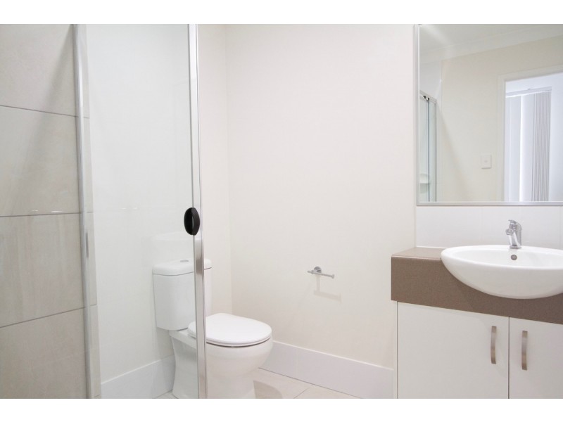 2/5 Ryan Street, Glenvale QLD 4350