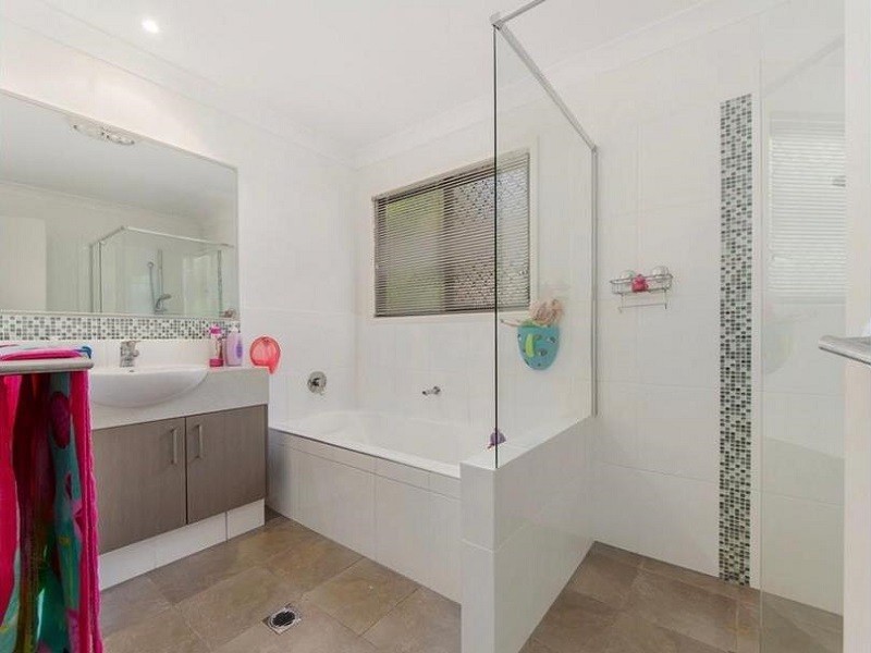 1/98 Observatory Drive, Reedy Creek QLD 4227