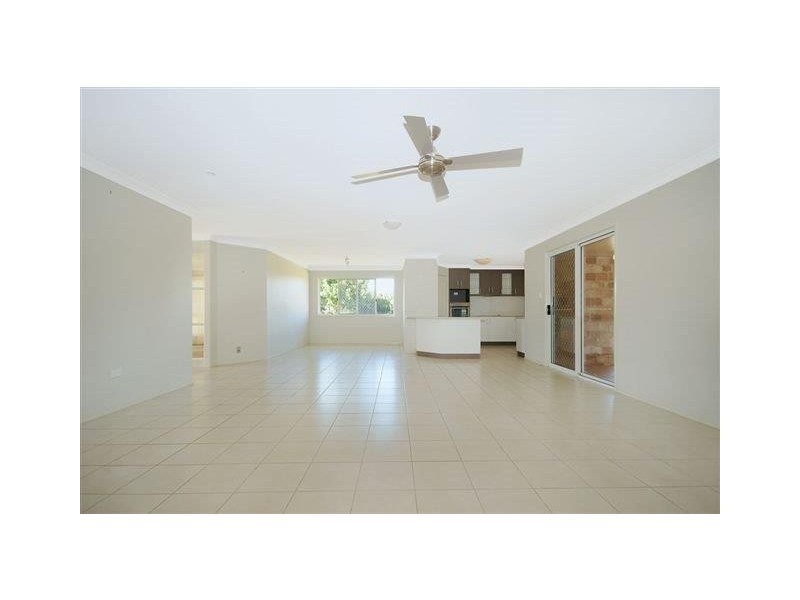 1 Angus Street, Highfields QLD 4352