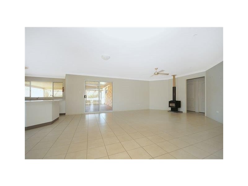 1 Angus Street, Highfields QLD 4352