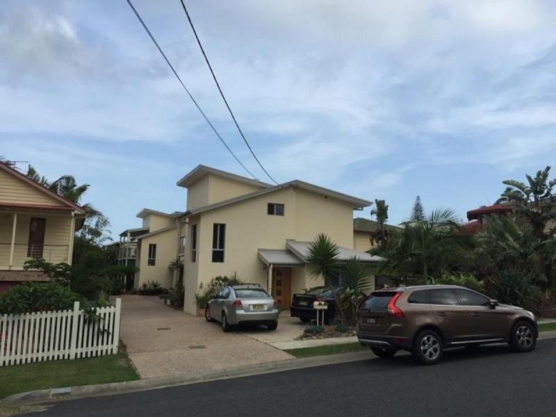 7B Oceanview Crescent, Emerald Beach NSW 2456