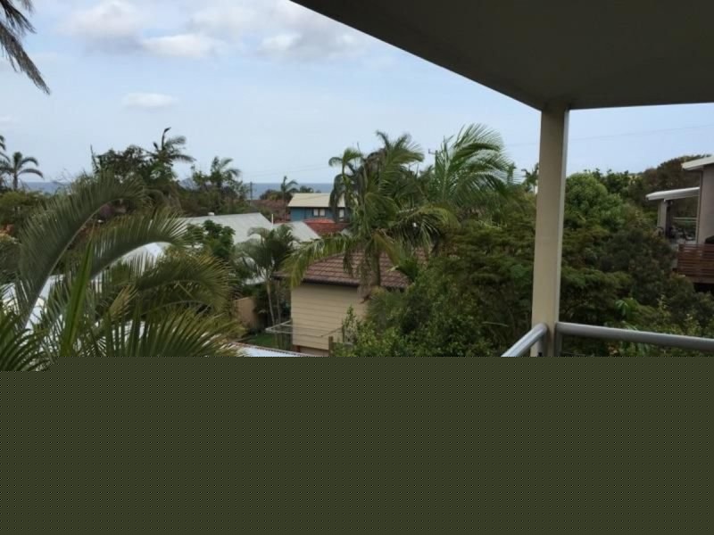 7B Oceanview Crescent, Emerald Beach NSW 2456