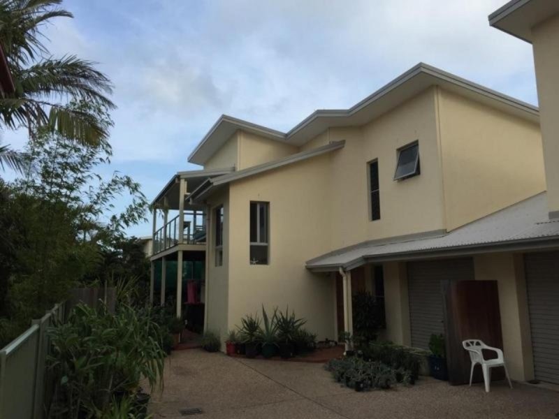 7B Oceanview Crescent, Emerald Beach NSW 2456