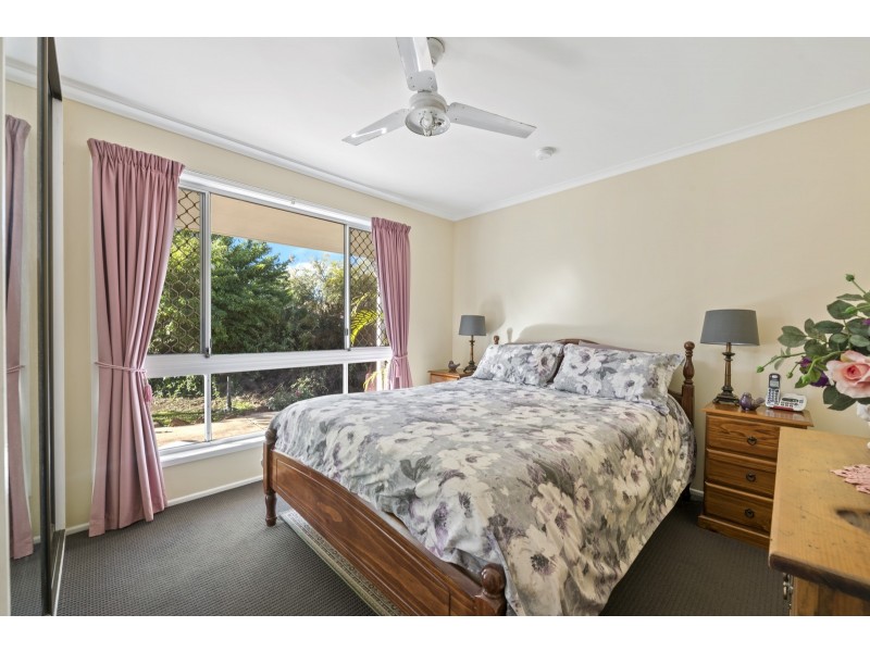 8 Seppelt Street, Wilsonton Heights QLD 4350