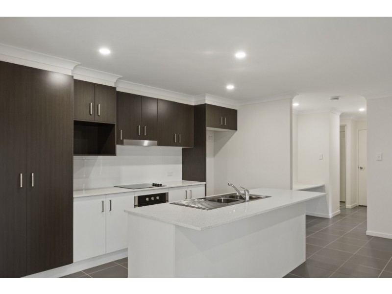 4 Waverley Street, North Toowoomba QLD 4350