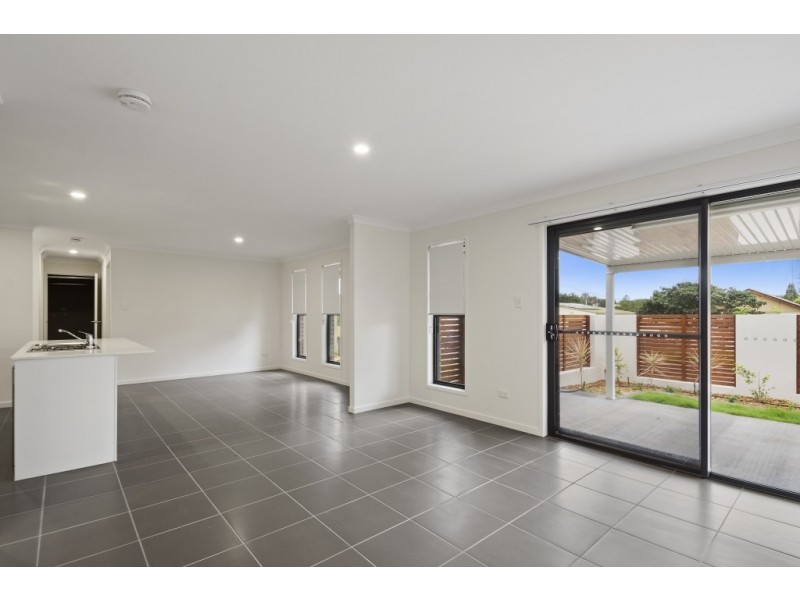 4 Waverley Street, North Toowoomba QLD 4350