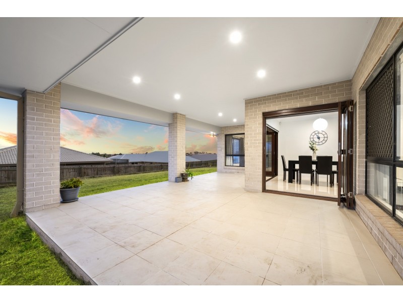 21 Wandoo Crescent, Westbrook QLD 4350