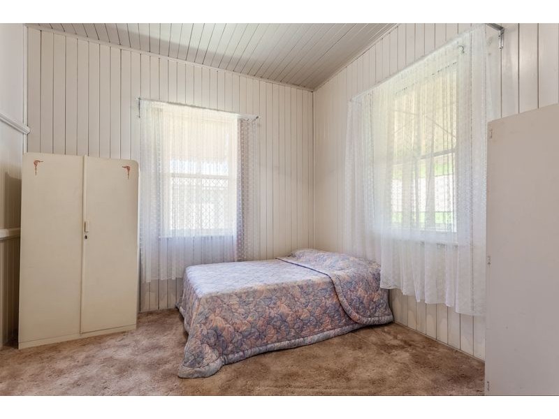 105 Hill Street, Newtown QLD 4350