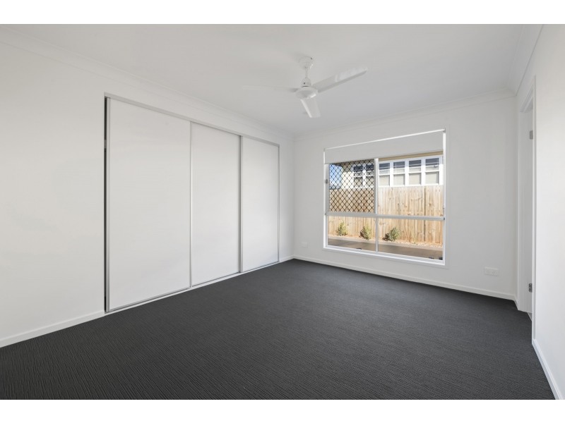5/5A Berry Street, Newtown QLD 4350