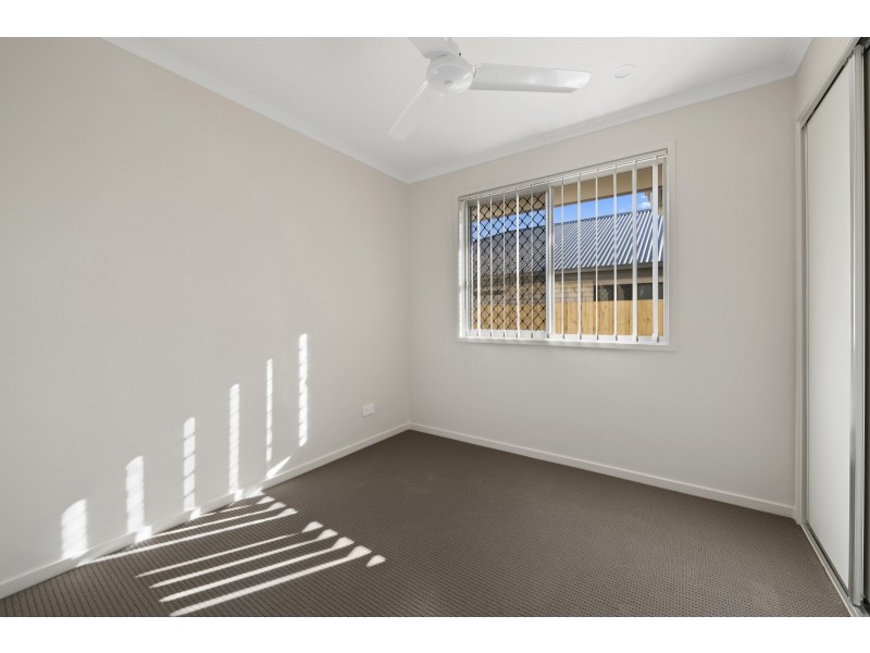1 Gains Place, Glenvale QLD 4350