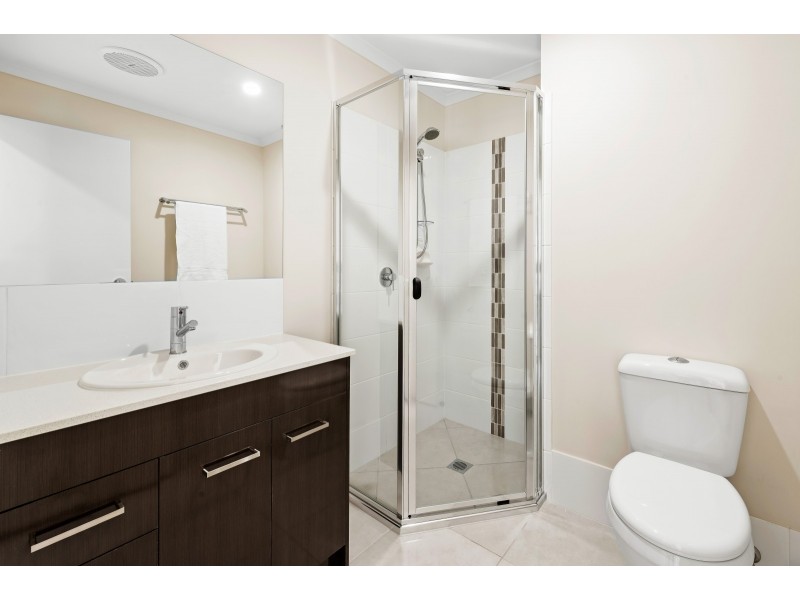 1/20 Gains Place, Glenvale QLD 4350