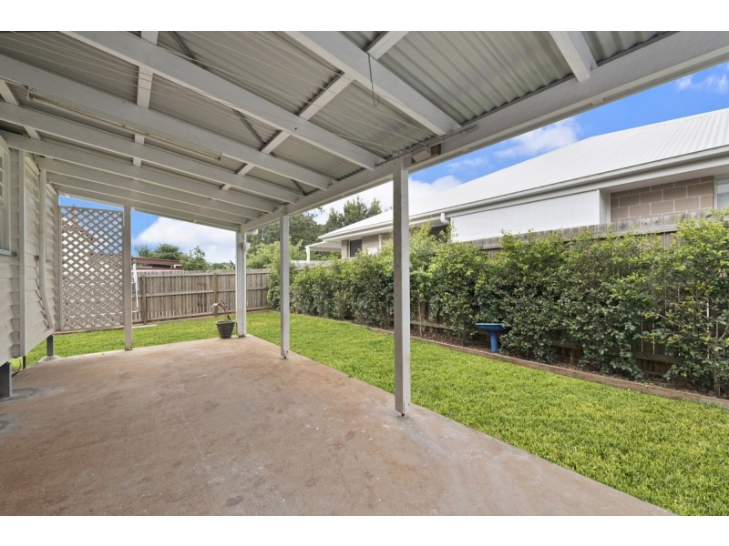 102 James Street, South Toowoomba QLD 4350