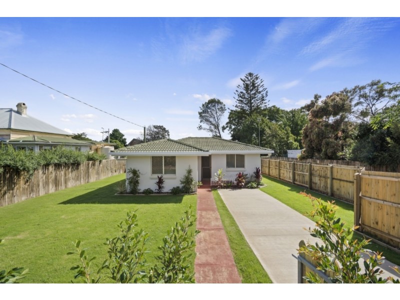 27 Wallace Street, Newtown QLD 4350