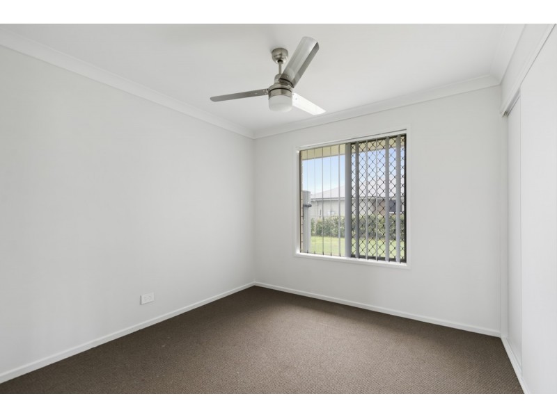 30 Phipps Drive, Meringandan West QLD 4352