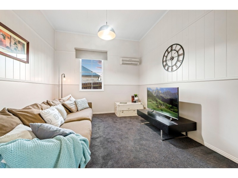 69 James Street, East Toowoomba QLD 4350