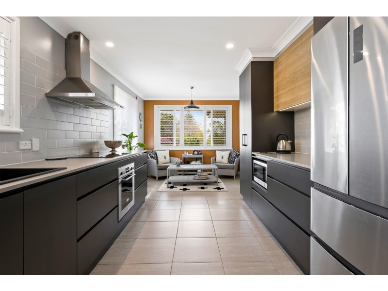 59 Leichhardt Street, Centenary Heights QLD 4350