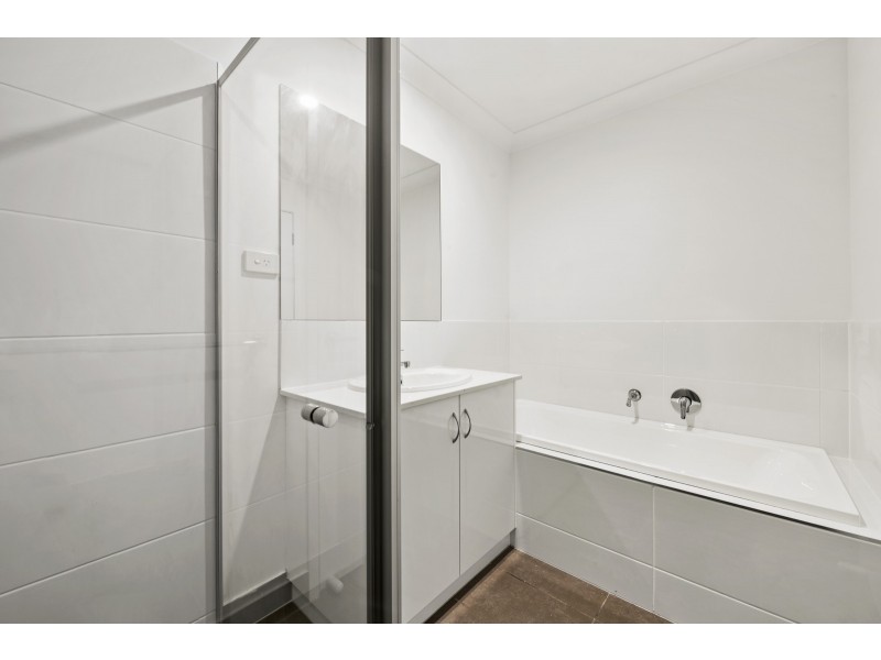 1/94 Sanctuary Drive, Cranley QLD 4350
