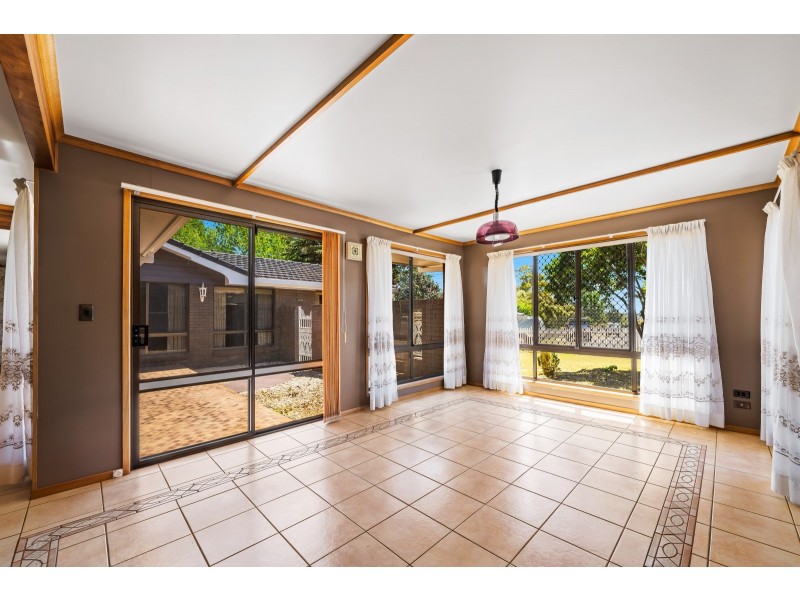 39 Wellcamp Street, Newtown QLD 4350