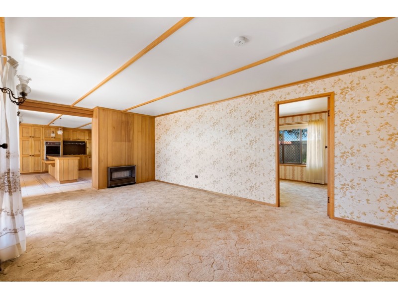 39 Wellcamp Street, Newtown QLD 4350