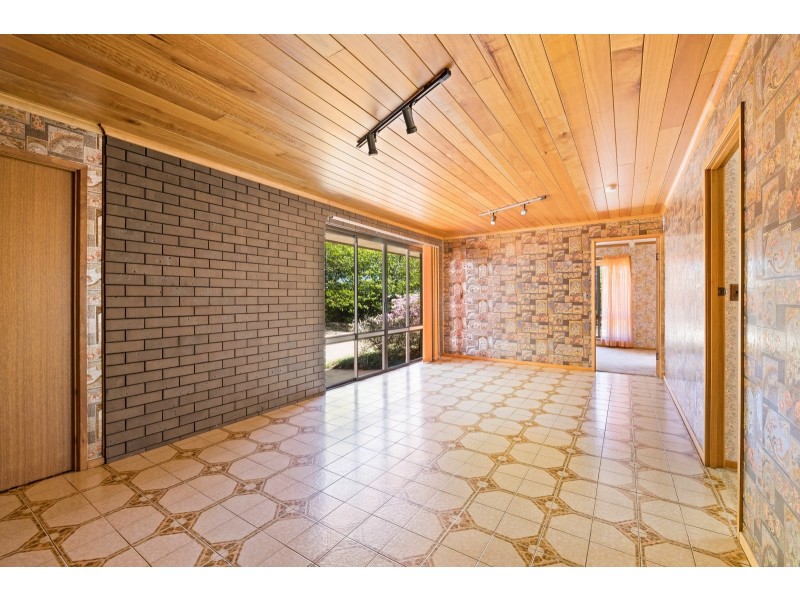 39 Wellcamp Street, Newtown QLD 4350