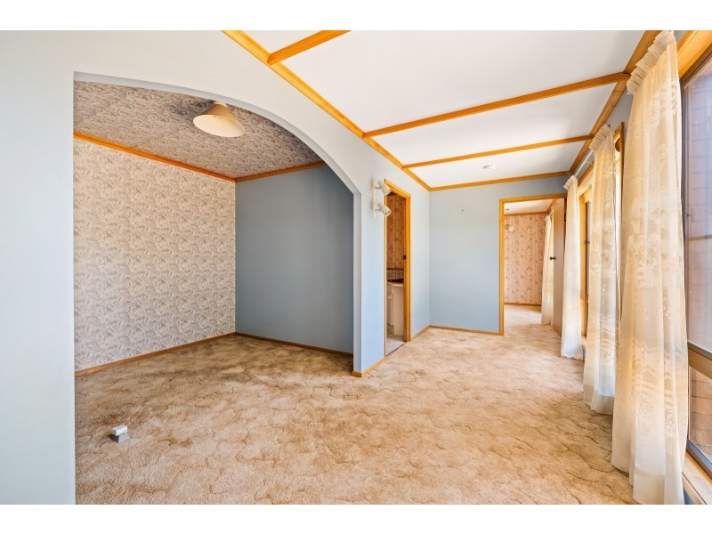 39 Wellcamp Street, Newtown QLD 4350