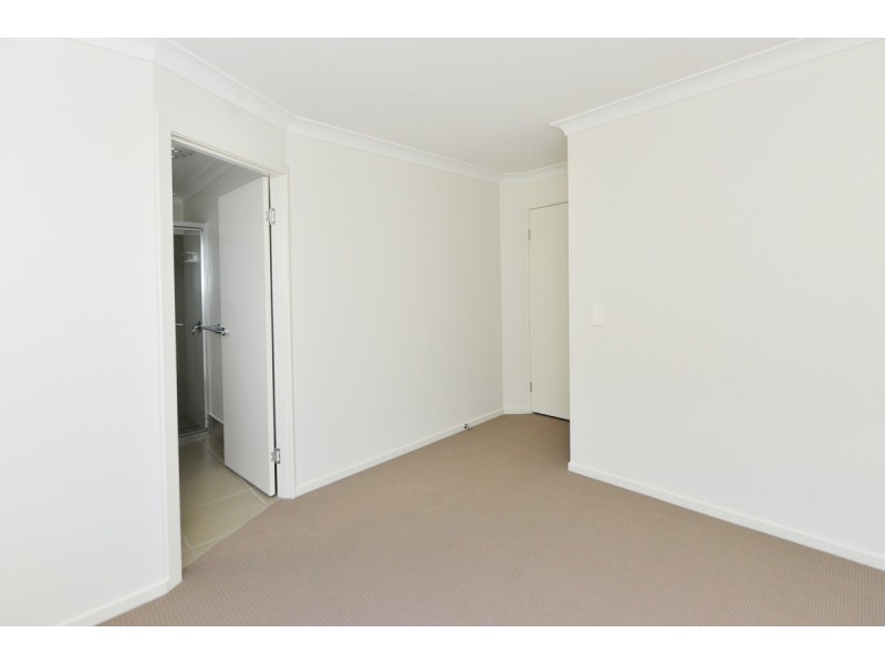4/18 Frawley Street, Drayton QLD 4350
