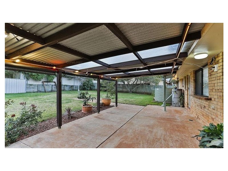 17 Traminer Drive, Wilsonton Heights QLD 4350