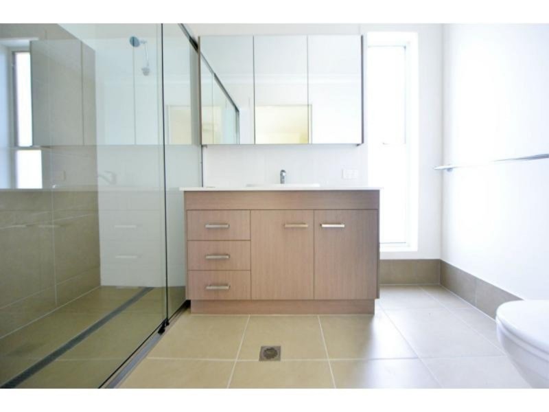 1/18 Frawley Street, Drayton QLD 4350