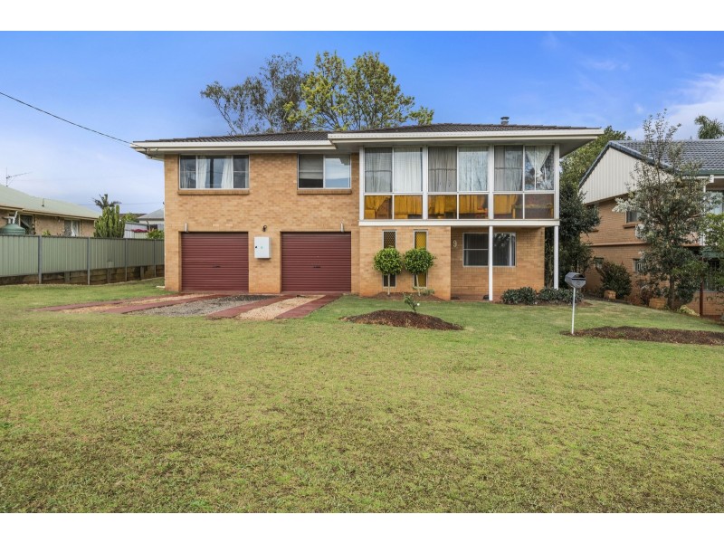 9 Trousdell Court, Rockville QLD 4350