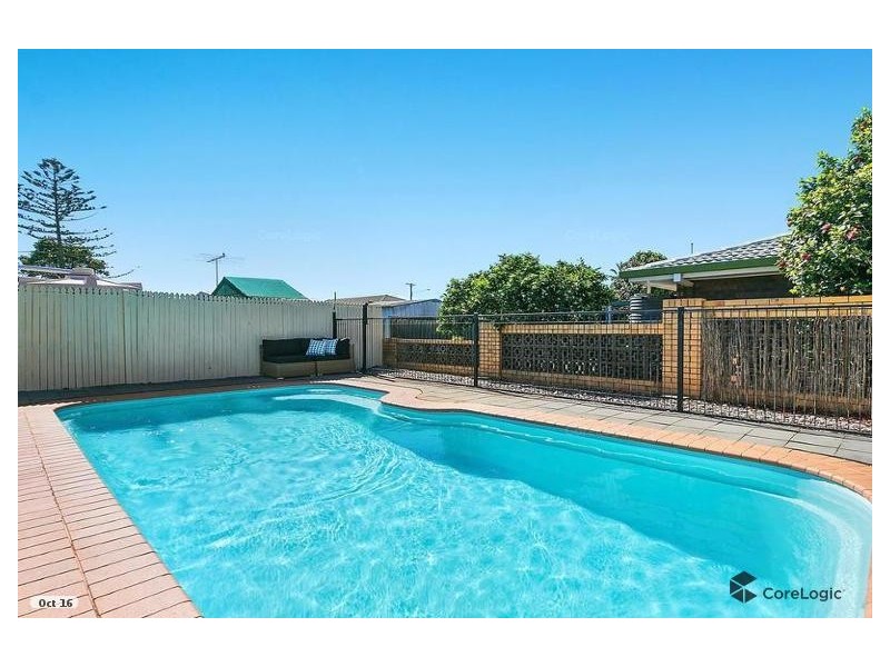 11 Honey Street, Harristown QLD 4350