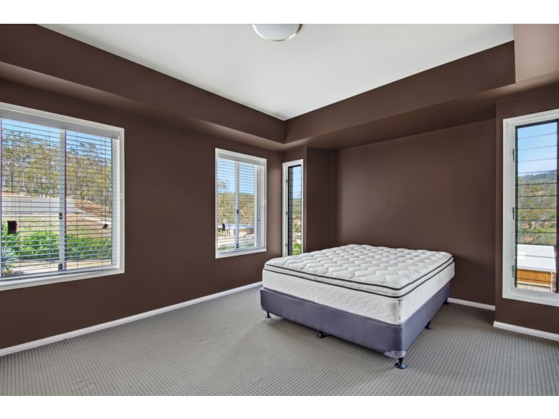 29 Hamblin Court, Mount Rascal QLD 4350