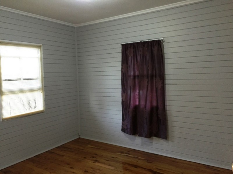 42 Rob Street, Newtown QLD 4350