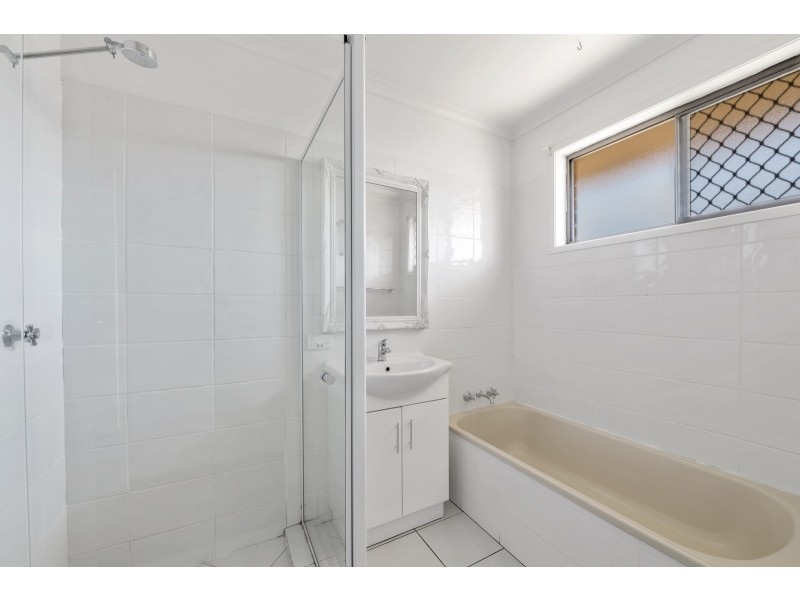 1/38 Paull Street, Wilsonton QLD 4350