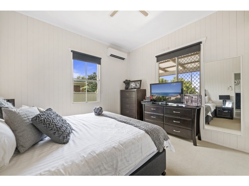 214 Bridge Street, Newtown QLD 4350